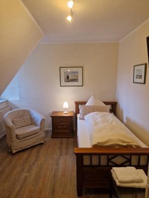 Inselhotel Kapitaen Tadsen / Amrum Нибел Екстериор снимка